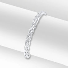 Load image into Gallery viewer, Silver 7mm Handmade Flat Spiga Chain