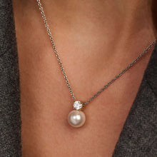 Load image into Gallery viewer, Zirconia Pearl Necklace