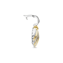 Load image into Gallery viewer, Shell Necklace with pendant