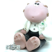 Load image into Gallery viewer, 18K White Gold 3Stone Diamond Ring