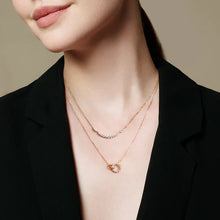 Load image into Gallery viewer, Gold Interlinked Circles Pavé Necklace