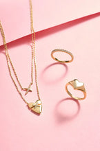 Load image into Gallery viewer, Gold Kiss Pavé Necklace