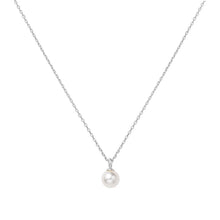 Load image into Gallery viewer, Zoom Silver Shell Pearl Drop Pendant Necklace