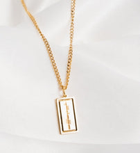 Load image into Gallery viewer, Ogham ‘Ireland’ Necklace