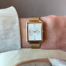 Load and play video in Gallery viewer, Amalys Selena