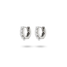 Load image into Gallery viewer, 24Kae Earrings Hoops with Pearls
