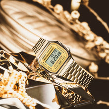 Load image into Gallery viewer, Casio Vintage watch
