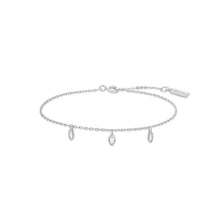 Load image into Gallery viewer, Zoom Silver Sparkling Triple Station Bracelet

