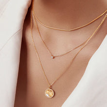 Load image into Gallery viewer, Zoom Gold Shiny Sun Star Necklace
