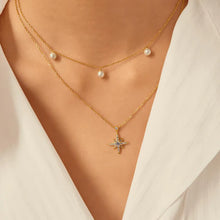 Load image into Gallery viewer, Gold Sparkling Nova Star Necklace

