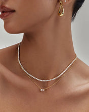 Load image into Gallery viewer, Gold Prong Set Duo Necklace
