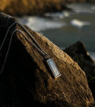 Load image into Gallery viewer, Ogham ‘Ireland’ Necklace

