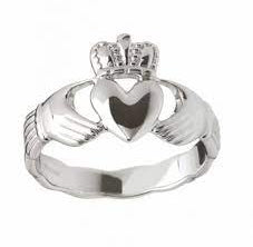 Sterling Silver Gents Claddagh Ring with Celtic Band