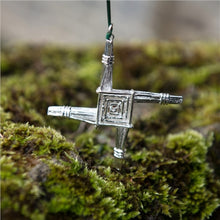 Load image into Gallery viewer, St Brigid&#39;s Cross Decoration
