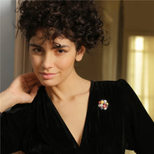 Load image into Gallery viewer, Gold Plated Floral Cluster Brooch
