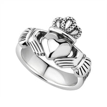 Load image into Gallery viewer, Mens Celtic Claddagh Ring
