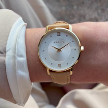 Load and play video in Gallery viewer, Amalys Rosalie
