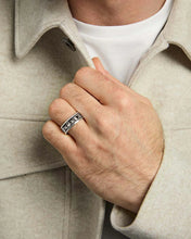 Load image into Gallery viewer, Gents Oxidised Silver Claddagh Band

