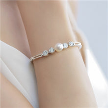 Load image into Gallery viewer, Cubic Zirconia &amp; Pearl Bracelet
