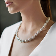 Load image into Gallery viewer, Chunky Pearl Necklace
