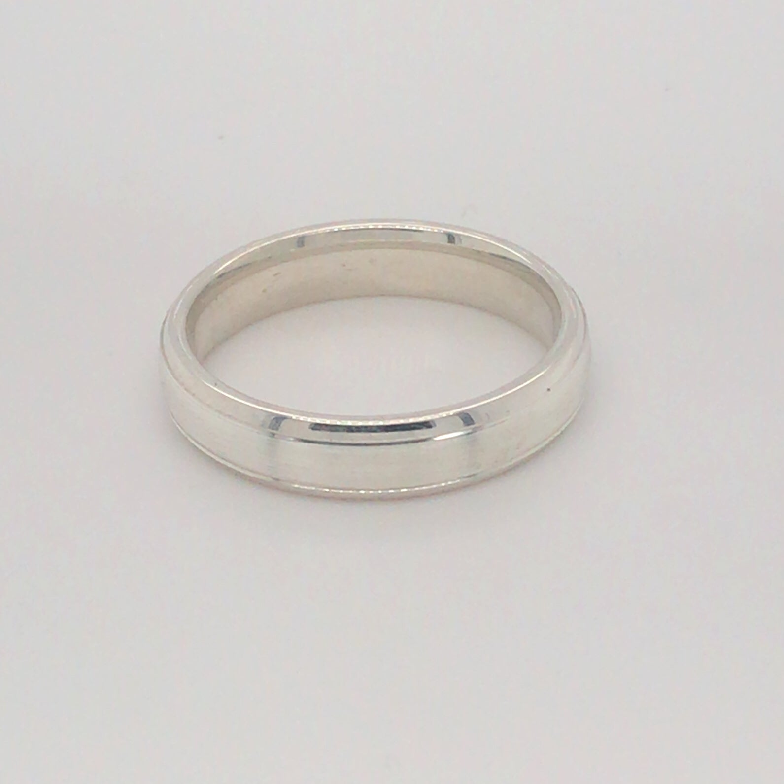 Sterling Silver 5ml Court Wedding Band – Jack Dylan Jewellers