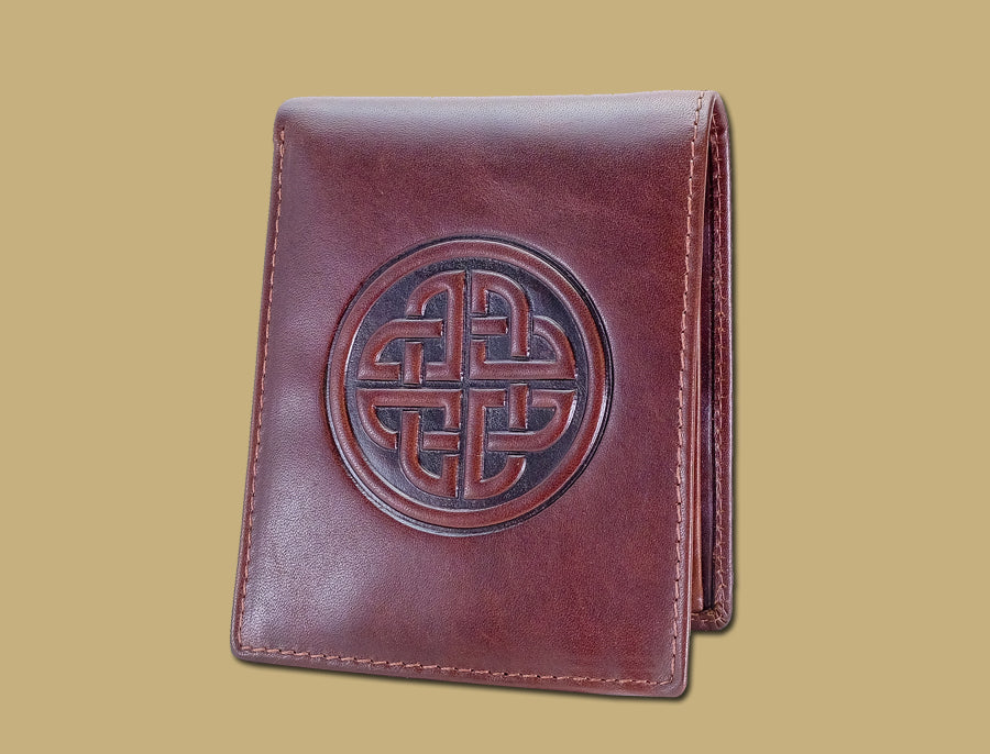 Conan Knot Brown Leather Wallet
