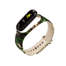 Load image into Gallery viewer, Series 1 Activity Tracker with Colour Touch Screen and Camouflage Silicone Strap
